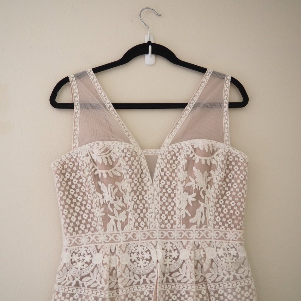 BCBGMaxAzria White Lace Dress - Picture 6 of 10